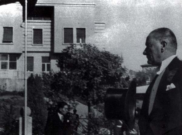 Siyah Beyaz Fotoğraflarla Atatürk Galerisi- 5