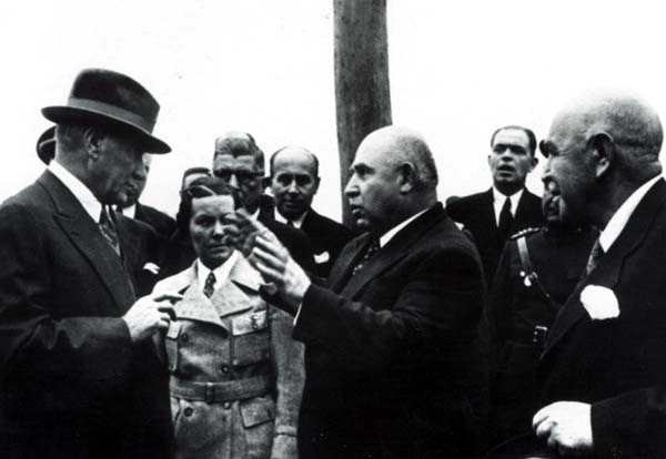 Siyah Beyaz Fotoğraflarla Atatürk Galerisi- 6