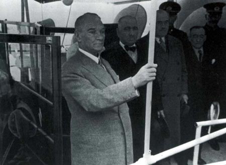 Siyah Beyaz Fotoğraflarla Atatürk Galerisi- 6