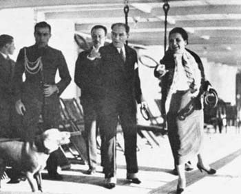 Siyah Beyaz Fotoğraflarla Atatürk Galerisi-7