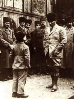 Siyah Beyaz Fotoğraflarla Atatürk Galerisi-7