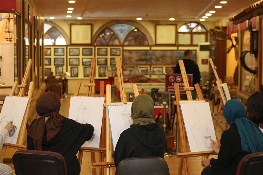 ES-SEYYİD OSMAN HULUSİ EFENDİ VAKFI MÜZE GEZİSİ
