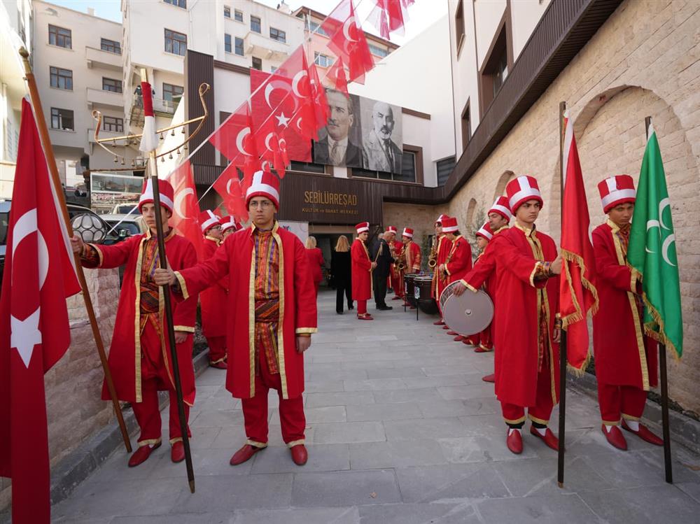 BAKAN ERSOY: “İSTİKLAL MARŞI, MİLLETİMİZİN EBEDİ KARAKTERİNİN EN GÜÇLÜ İFADESİDİR”
